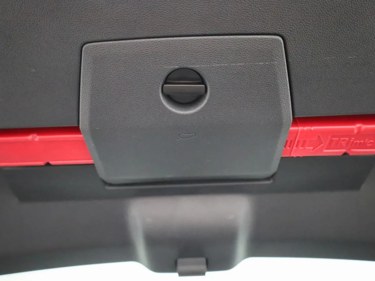 1.0 TSI Comfortline | 95 PK | Interieur Pack | Apple Carplay / Android Auto | Airco | Navigatie