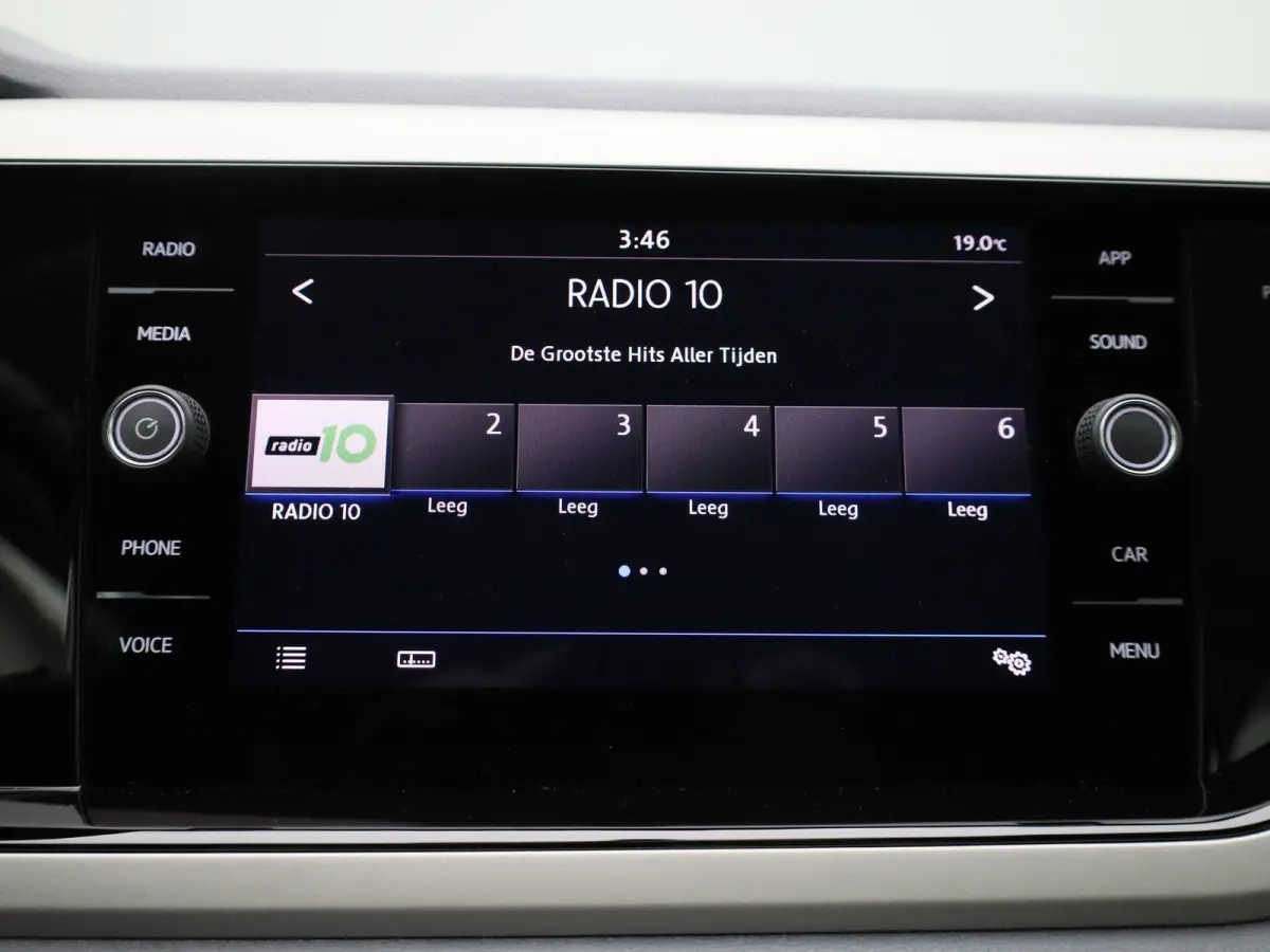 1.0 TSI Comfortline | 95 PK | Interieur Pack | Apple Carplay / Android Auto | Airco | Navigatie