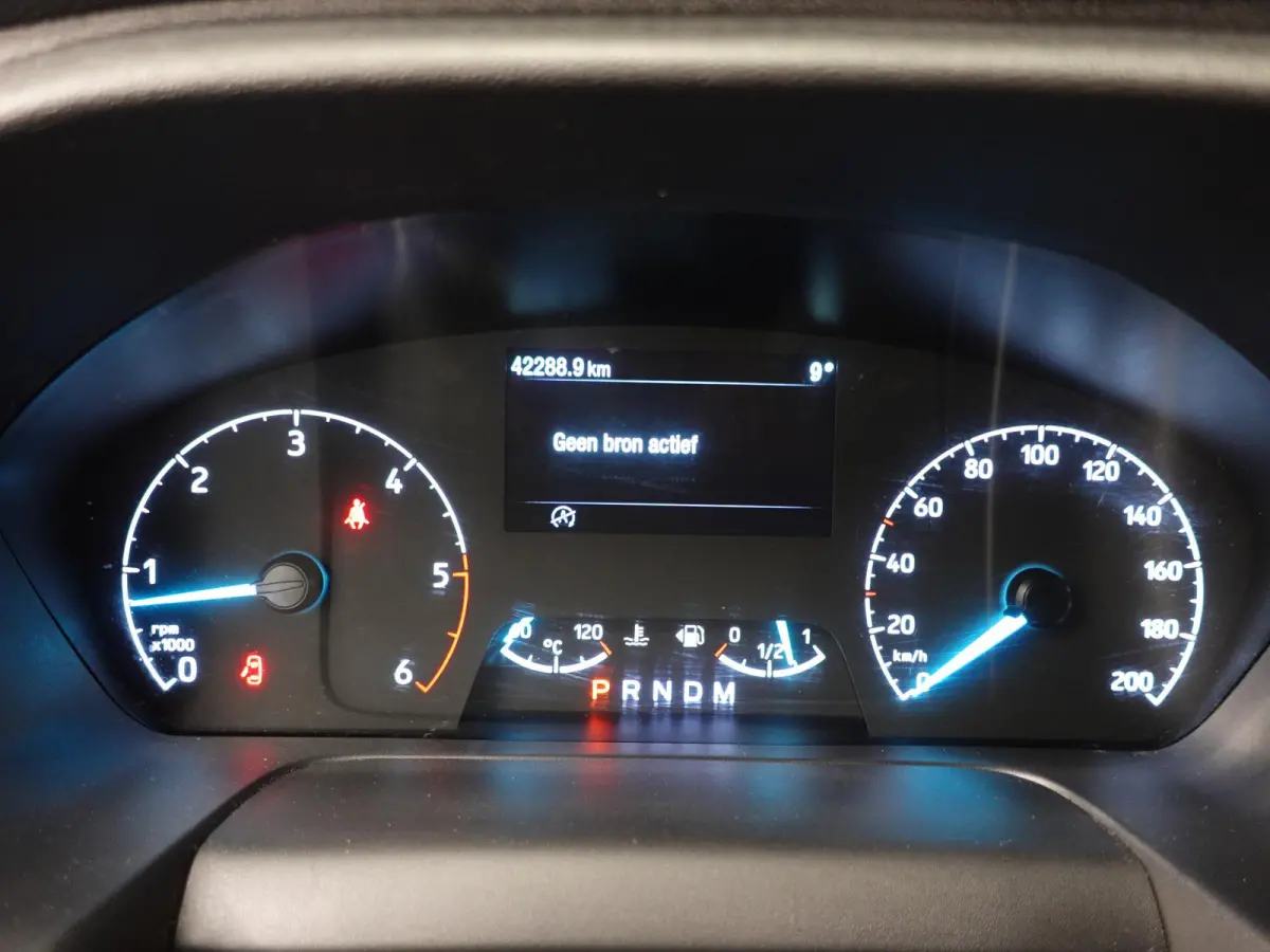 130pk Automaat L2H1 Trend Navigatie Cruise control Camera Parkeersensoren Trekhaak Airco