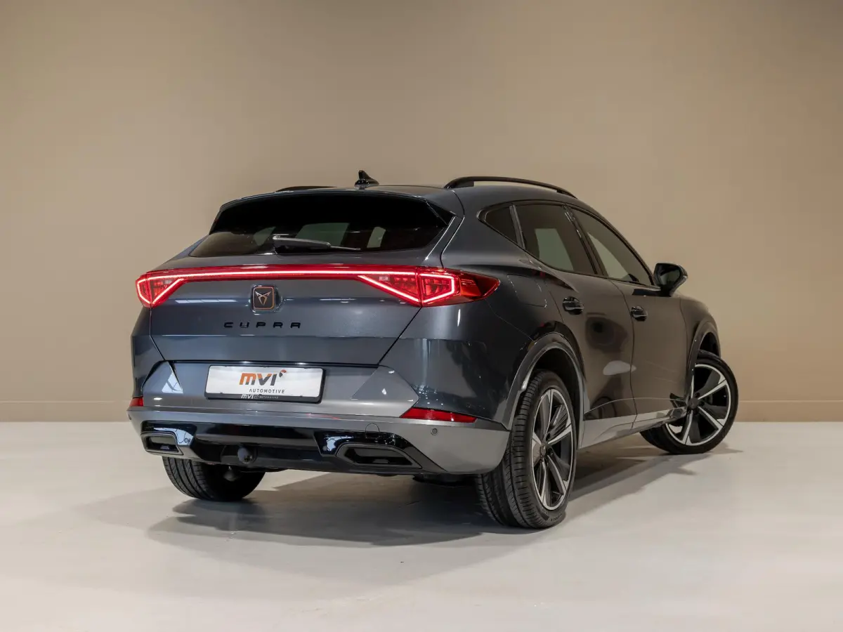 1.5 TSI Business Edition / 150pk / Trekhaak / Stoel en stuur verwarming / Apple CarPlay /