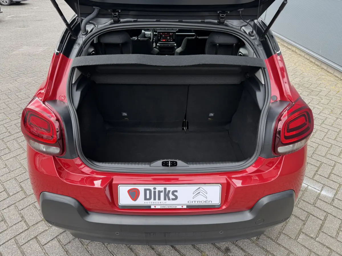 82pk Shine (Camera - Navigatie via APP - Automatische Airco - Parkeersensoren - Lichtmetalen velgen - Apple Carplay)