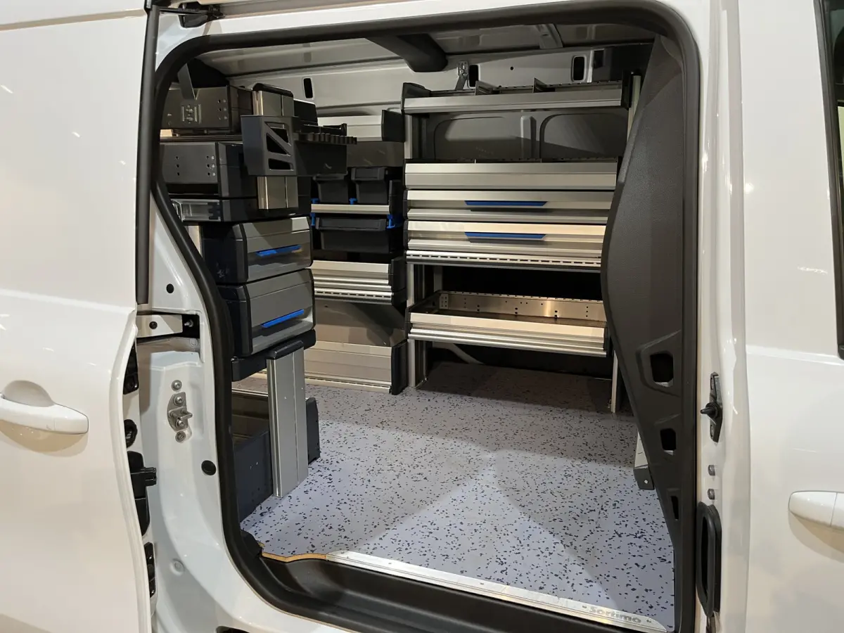 112 CDI L2 Pro Automaat / Servicebus / Sortimo Inrichting / Euro 6 / Airco / Camera / CarPlay / Navigatie / Klep / LED / 66.400 KM !!