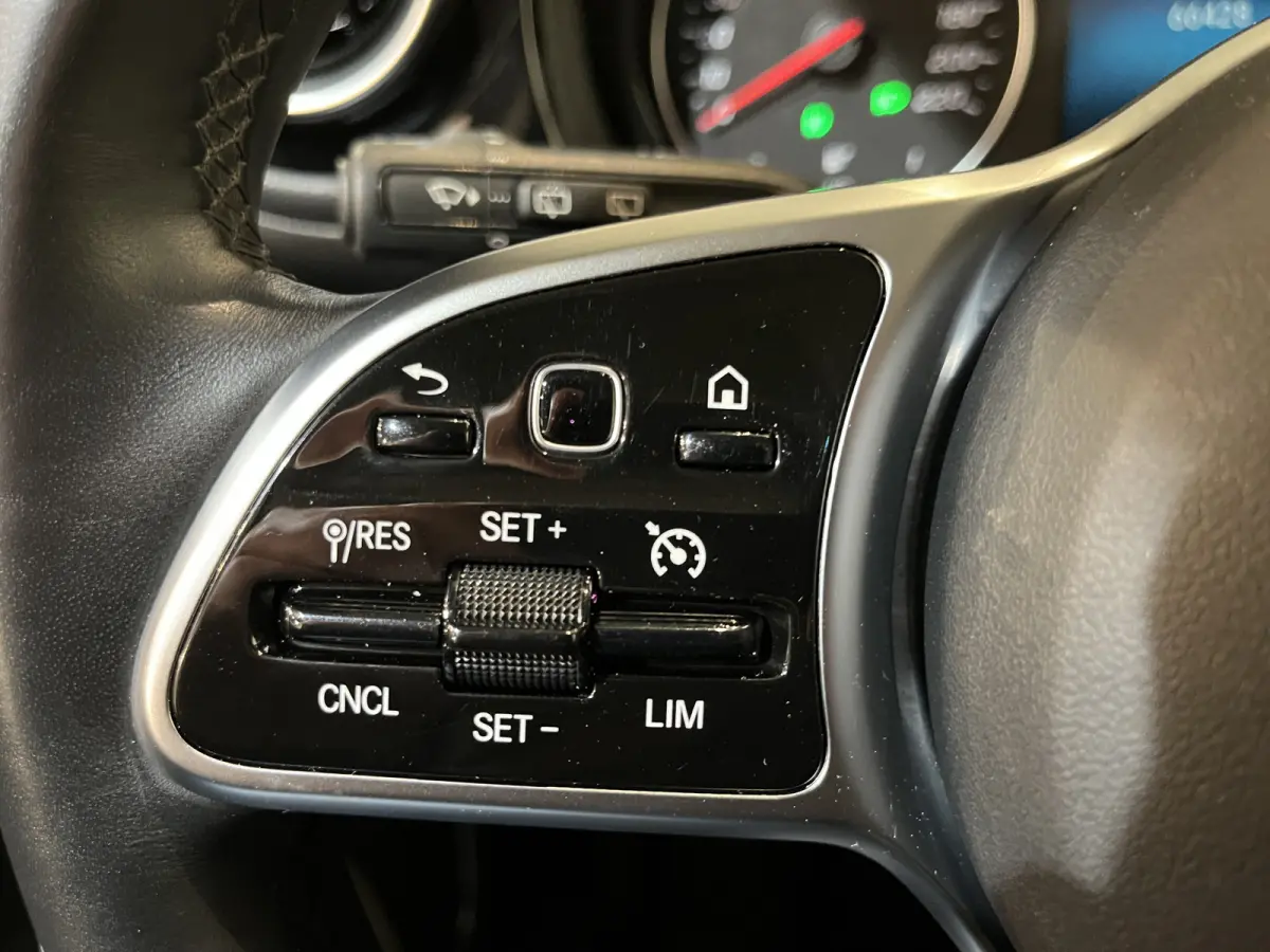 112 CDI L2 Pro Automaat / Servicebus / Sortimo Inrichting / Euro 6 / Airco / Camera / CarPlay / Navigatie / Klep / LED / 66.400 KM !!