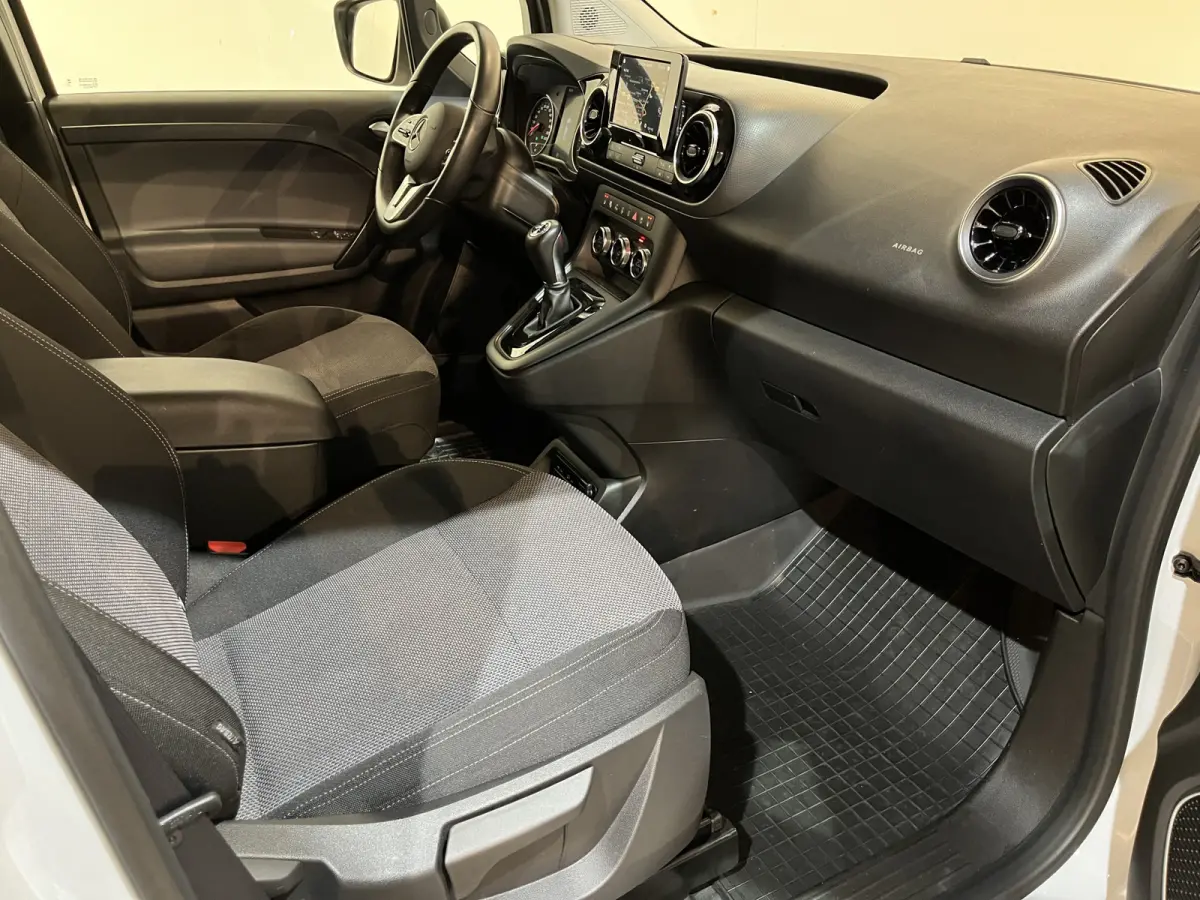 112 CDI L2 Pro Automaat / Servicebus / Sortimo Inrichting / Euro 6 / Airco / Camera / CarPlay / Navigatie / Klep / LED / 66.400 KM !!