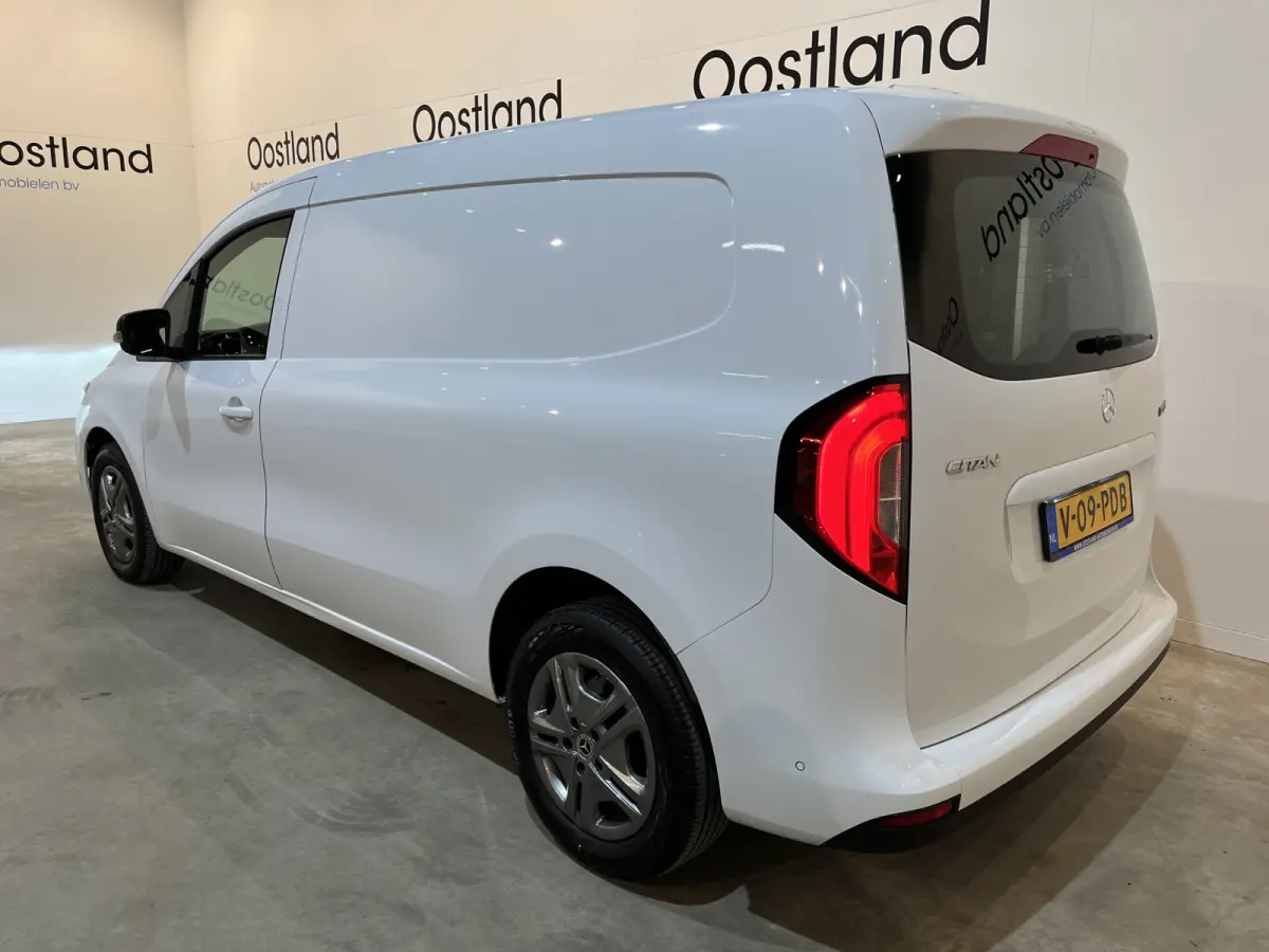 112 CDI L2 Pro Automaat / Servicebus / Sortimo Inrichting / Euro 6 / Airco / Camera / CarPlay / Navigatie / Klep / LED / 66.400 KM !!