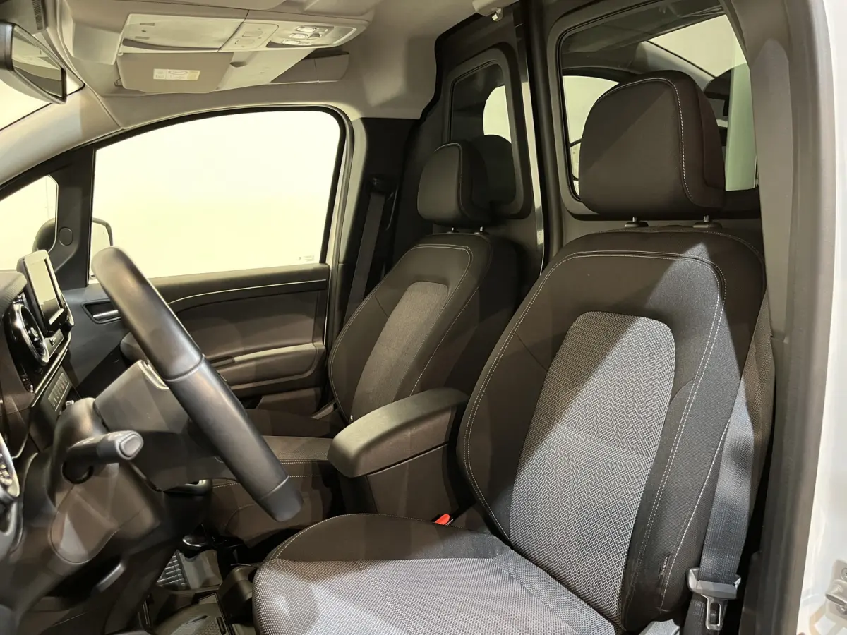 112 CDI L2 Pro Automaat / Servicebus / Sortimo Inrichting / Euro 6 / Airco / Camera / CarPlay / Navigatie / Klep / LED / 66.400 KM !!