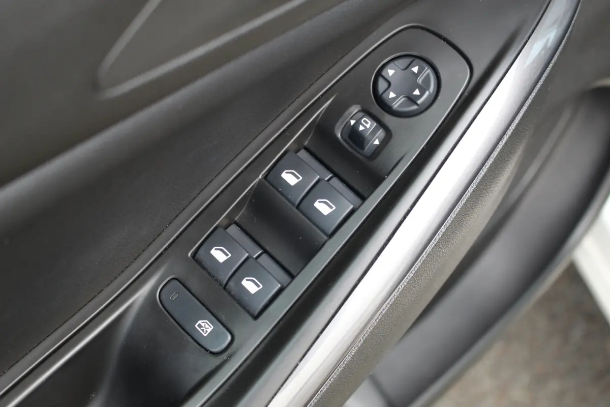 1.2 Turbo Elegance | 360 Camera | AGR-stoel | CarPlay | Climate & Cruise C. | PDC V&A | Half leder | LED | 360 Camera | AGR-stoel | CarPlay | Climate & Cruise C. | PDC V&A | Half leder | LED