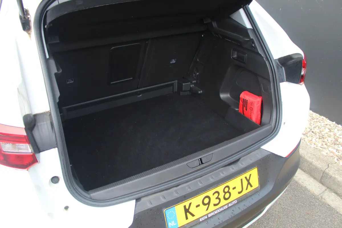 1.2 Turbo Elegance | 360 Camera | AGR-stoel | CarPlay | Climate & Cruise C. | PDC V&A | Half leder | LED | 360 Camera | AGR-stoel | CarPlay | Climate & Cruise C. | PDC V&A | Half leder | LED