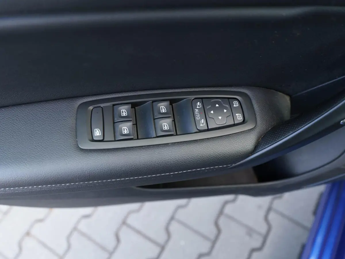 1.3 TCe 140pk Techno | Half leder | Groot scherm | Carplay | Trekhaak