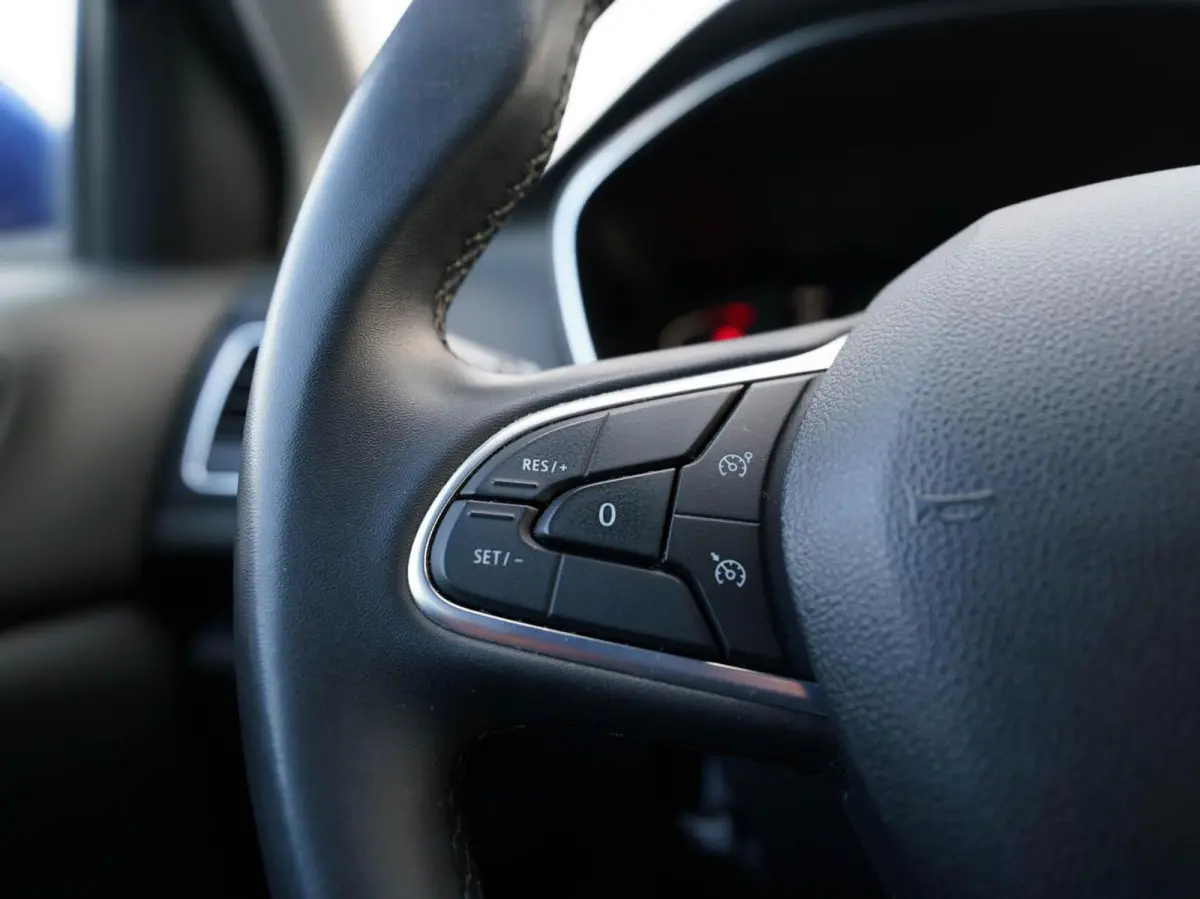 1.3 TCe 140pk Techno | Half leder | Groot scherm | Carplay | Trekhaak