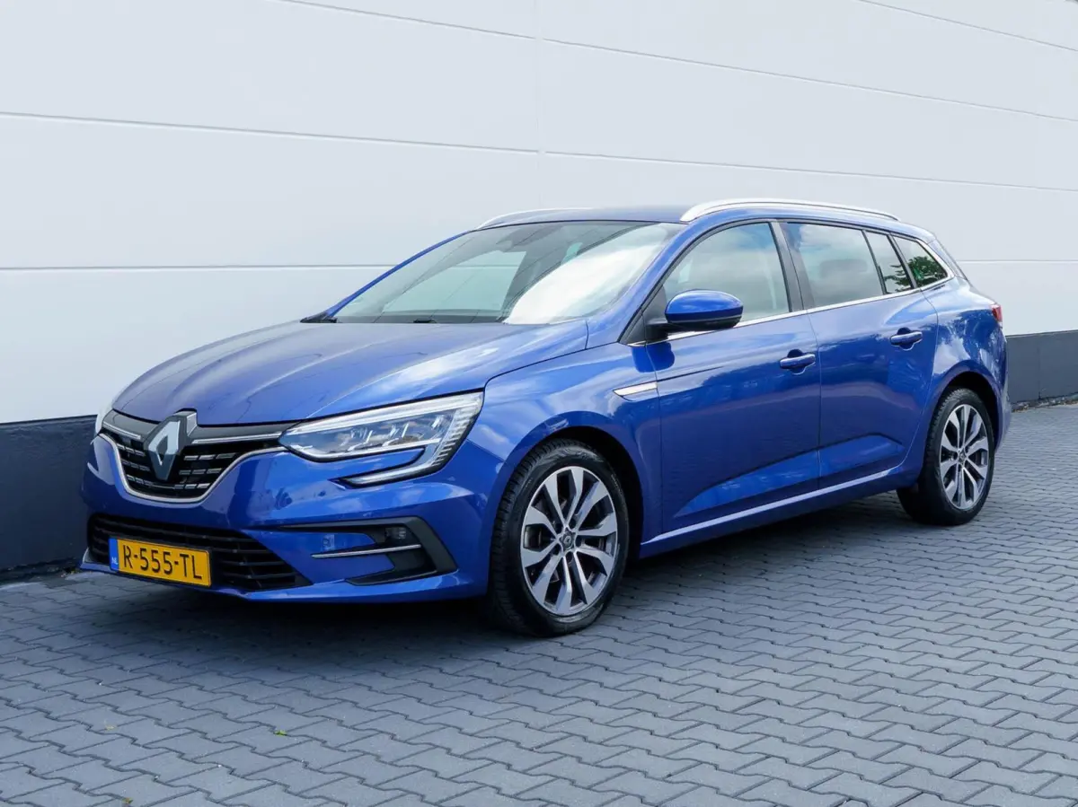 1.3 TCe 140pk Techno | Half leder | Groot scherm | Carplay | Trekhaak