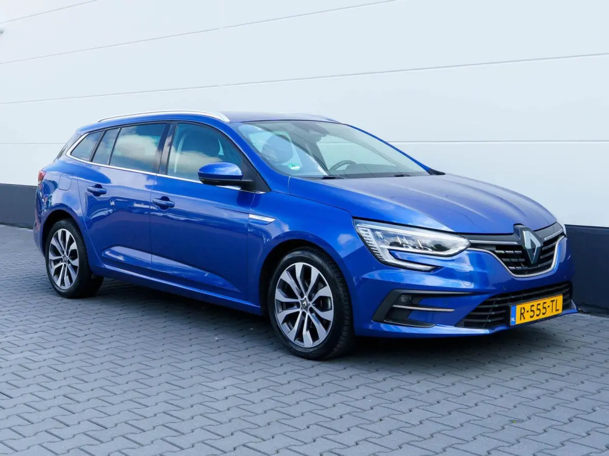 1.3 TCe 140pk Techno | Half leder | Groot scherm | Carplay | Trekhaak
