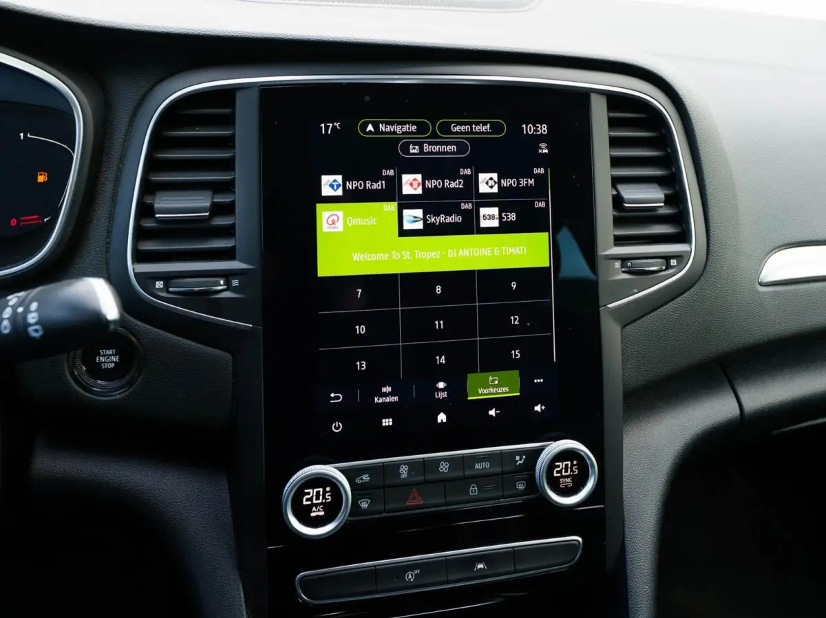 1.3 TCe 140pk Techno | Half leder | Groot scherm | Carplay | Trekhaak