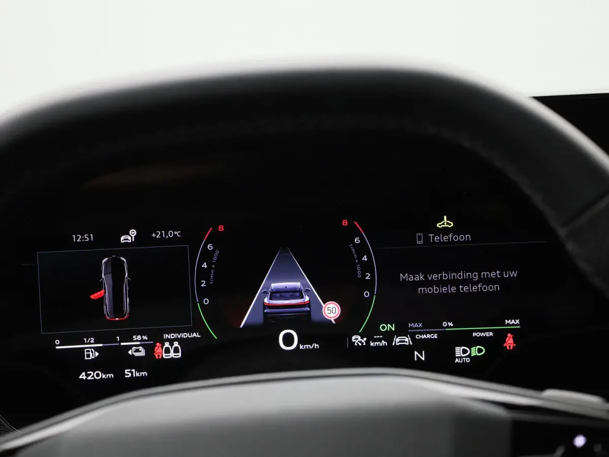 2.0 TFSI e-hybrid quattro S edition Competition 367 PK | S-line | 360 Camera | Trekhaak | Adaptive cruise control | Keyless | MMI bijrijdersdisplay | Apple Carplay | Android Auto | Lichtmeta