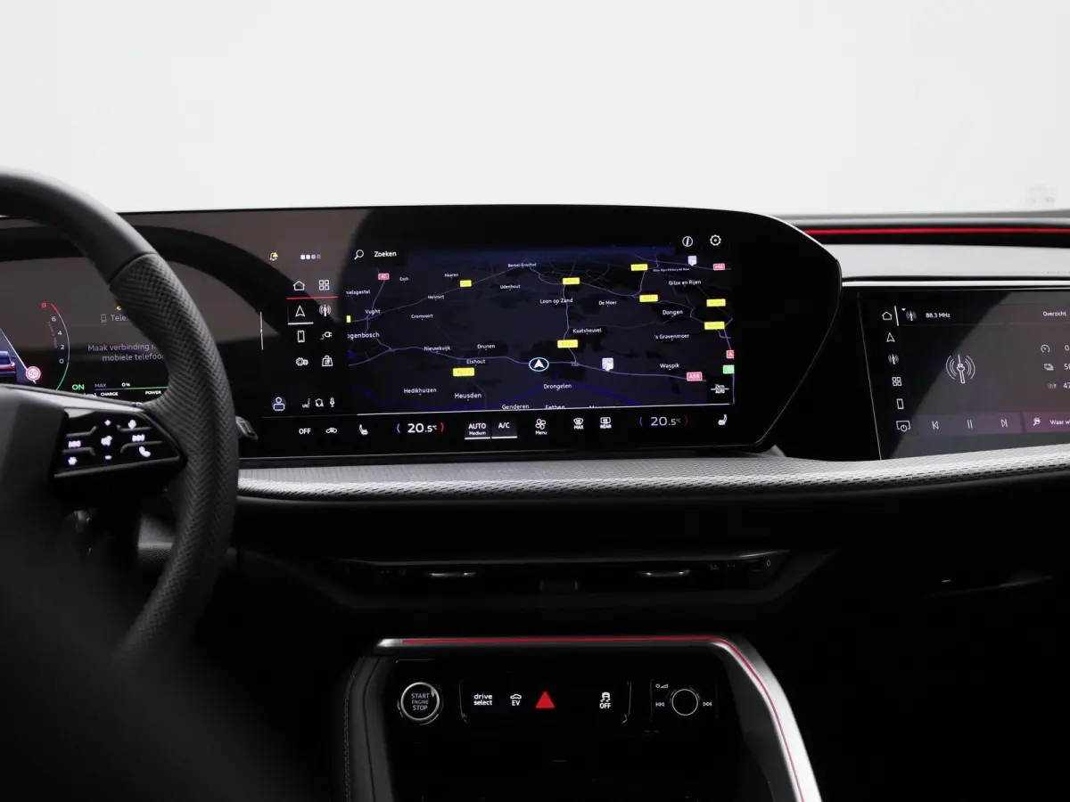 2.0 TFSI e-hybrid quattro S edition Competition 367 PK | S-line | 360 Camera | Trekhaak | Adaptive cruise control | Keyless | MMI bijrijdersdisplay | Apple Carplay | Android Auto | Lichtmeta