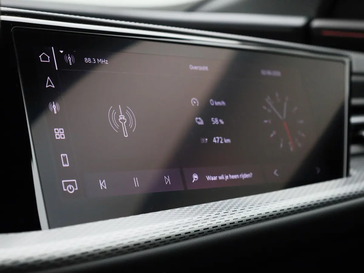 2.0 TFSI e-hybrid quattro S edition Competition 367 PK | S-line | 360 Camera | Trekhaak | Adaptive cruise control | Keyless | MMI bijrijdersdisplay | Apple Carplay | Android Auto | Lichtmeta