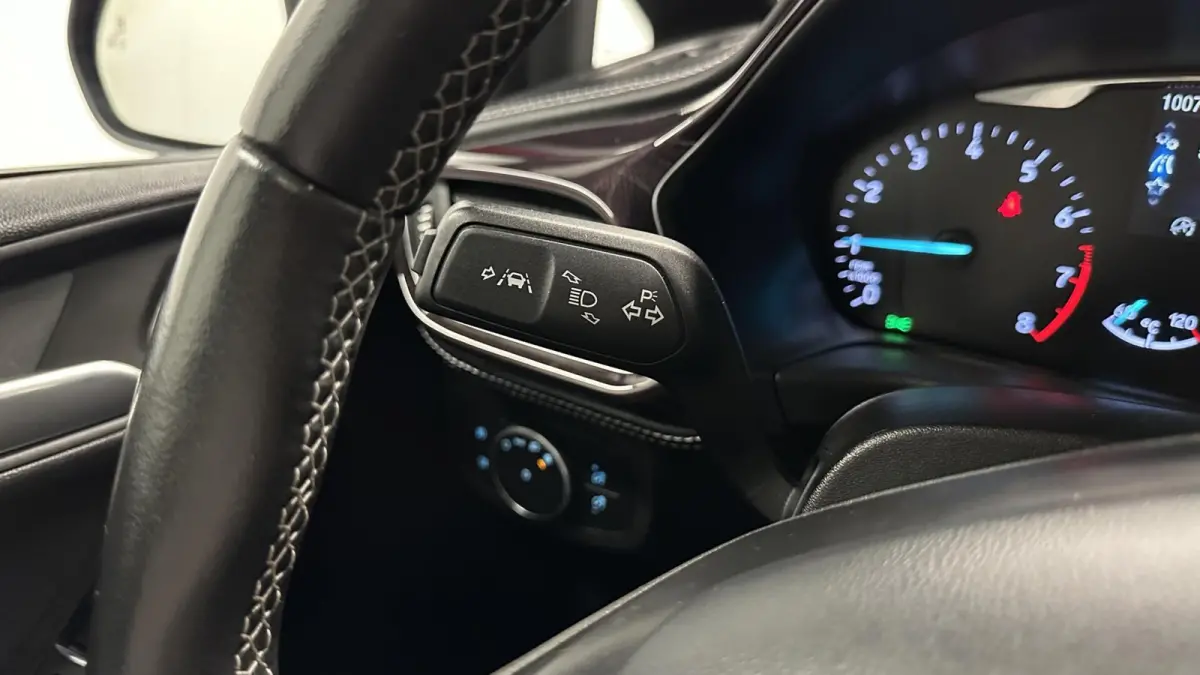 1.0 EcoBoost Vignale PANO B&O CAMERA LEER ECC CRUISE LM.