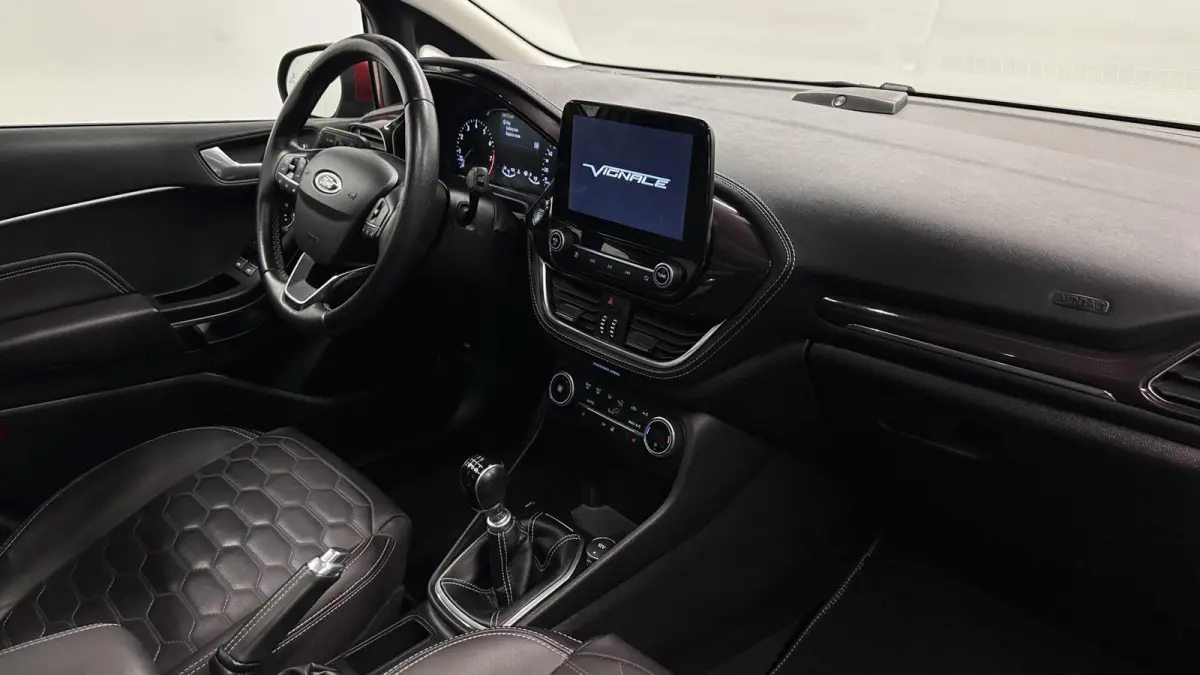 1.0 EcoBoost Vignale PANO B&O CAMERA LEER ECC CRUISE LM.