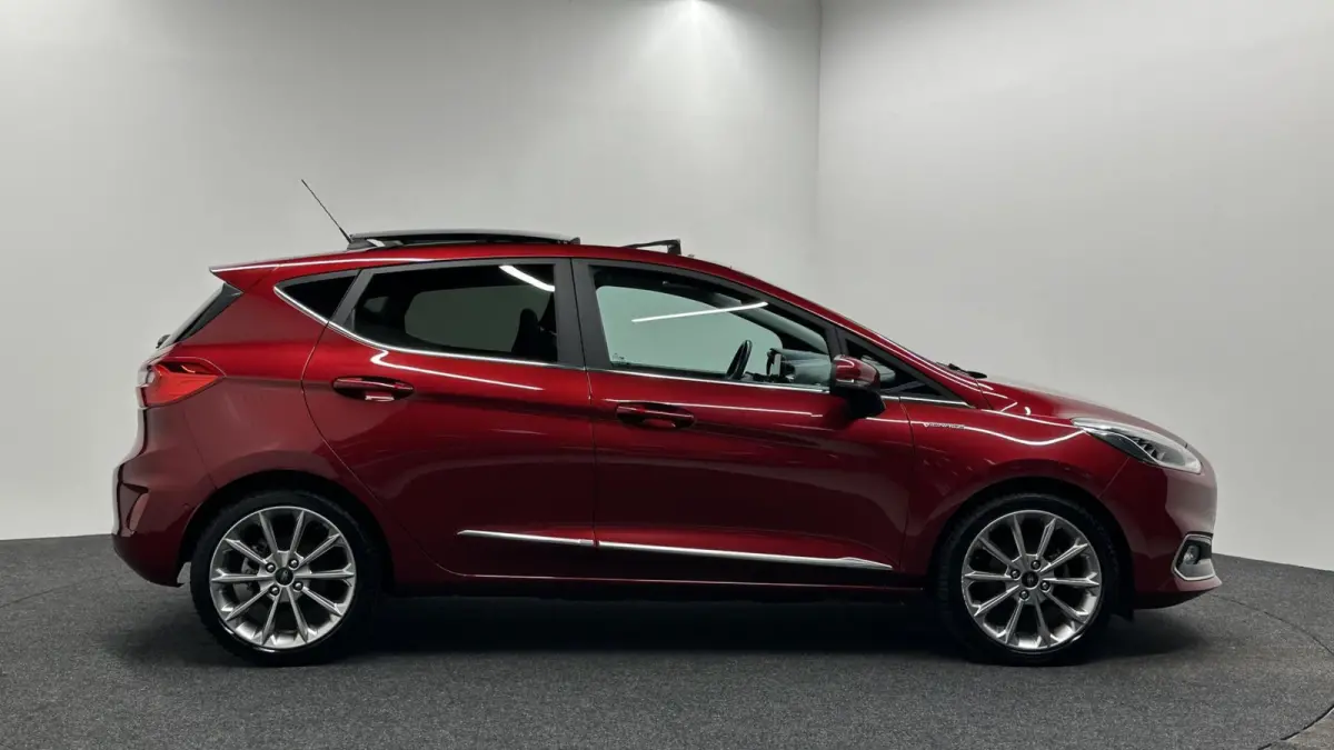 1.0 EcoBoost Vignale PANO B&O CAMERA LEER ECC CRUISE LM.