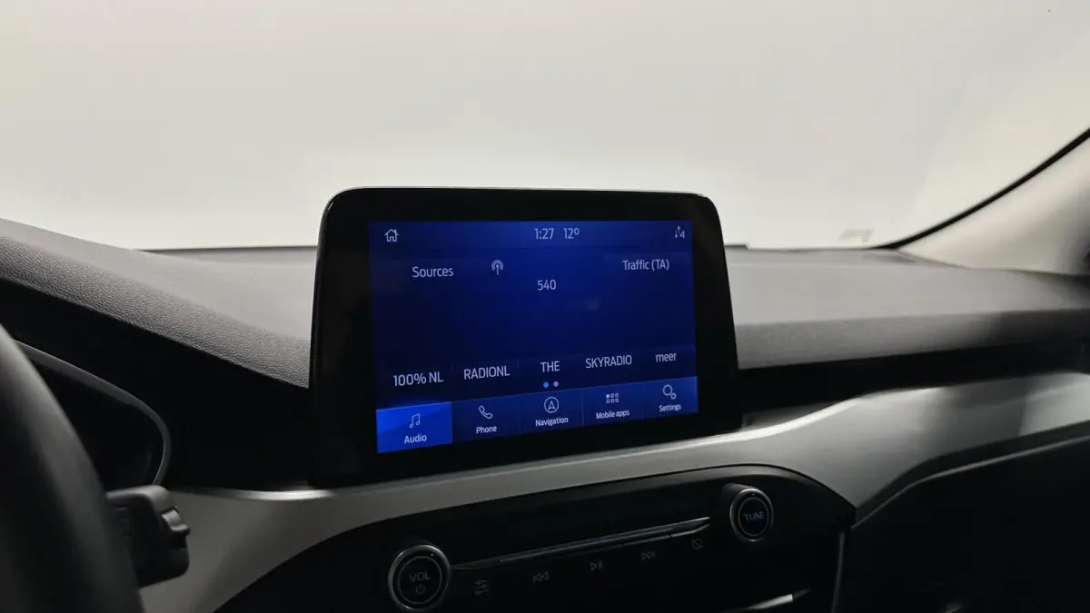 1.0 EcoBoost Hybrid Trend Edition Business CAMERA NAVI CARPLAY LM.