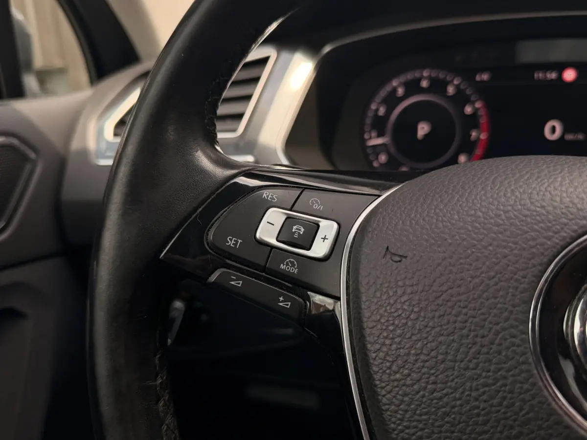 1.4 TSI Highline | AUTOMAAT | PANO | 360 CAMERA | TREKHAAK | MASSAGE STOEL | VOL OPTIES