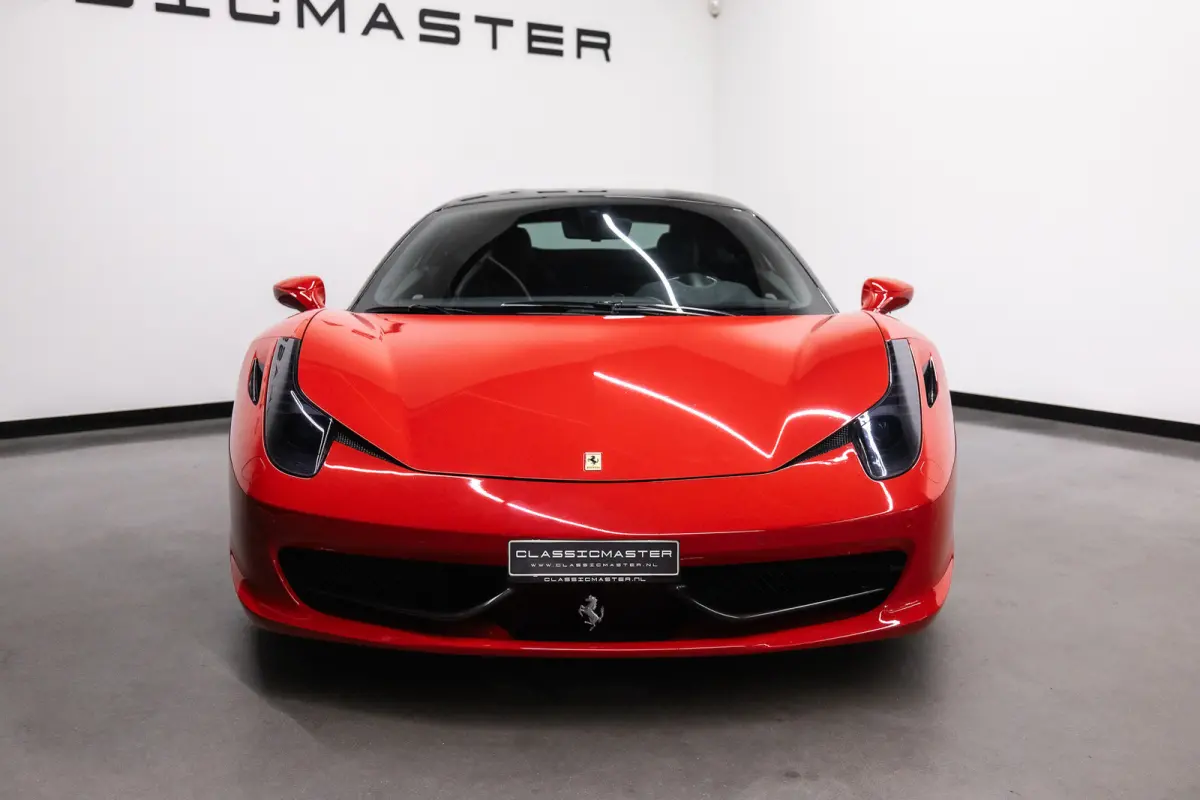 4.5 V8 BTW auto, Rosso Corsa, Carbon, Origineel Duits (€ 206.570,25 Ex B.T.W) DEALER AUTO Dealer auto