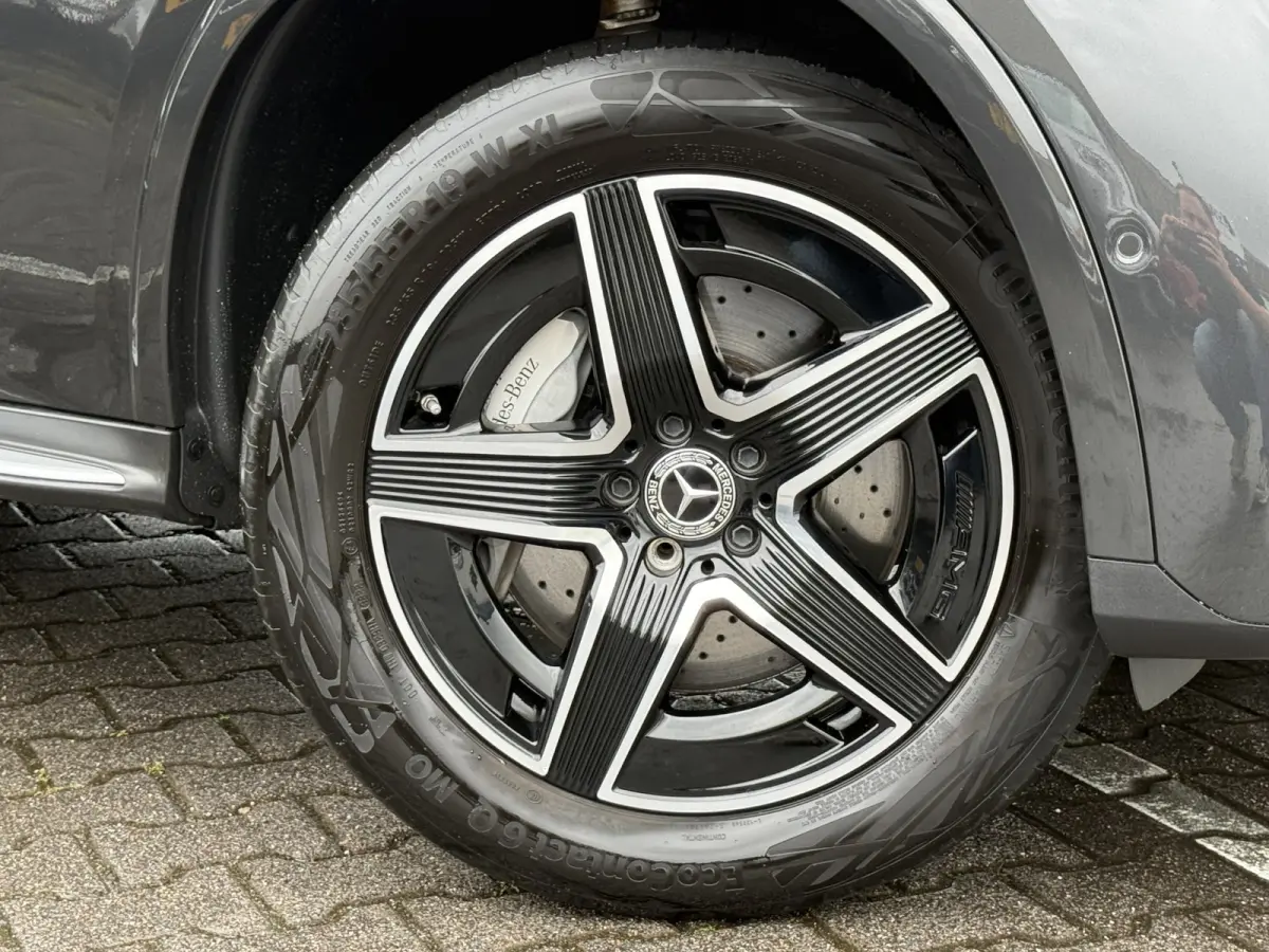 4MATIC AMG Line | Trekhaak | Distronic | CarPlay | Camera | 19 inch
