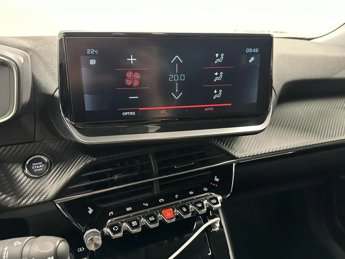 1.2 PureTech Allure Pack AUTOMAAT CAMERA ECC CRUISE LM NAVI CARPLAY.