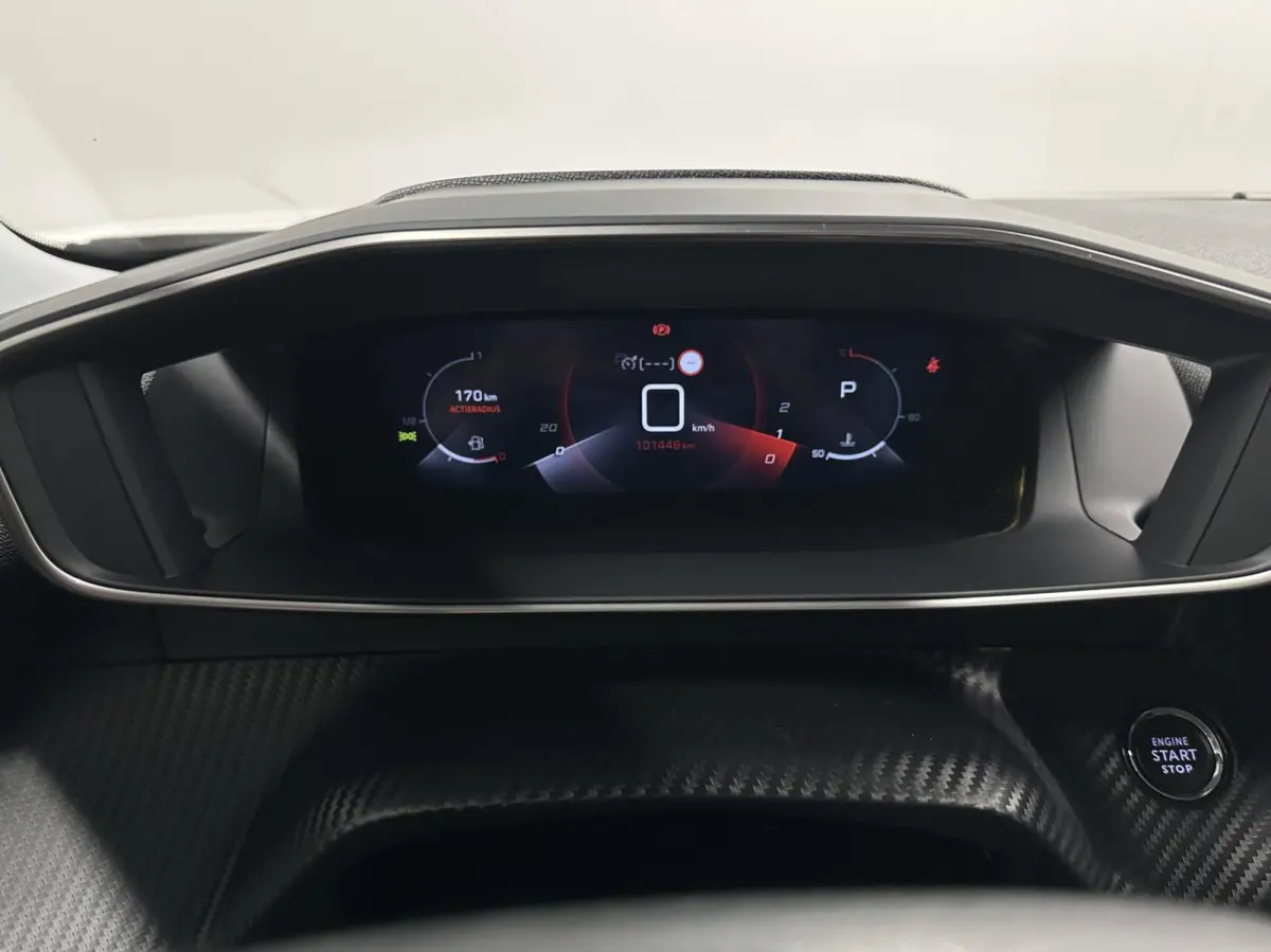 1.2 PureTech Allure Pack AUTOMAAT CAMERA ECC CRUISE LM NAVI CARPLAY.