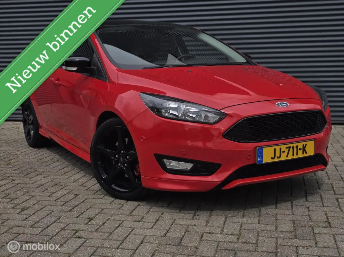 1.5 Red Edition ST LINE / PDC / NAP