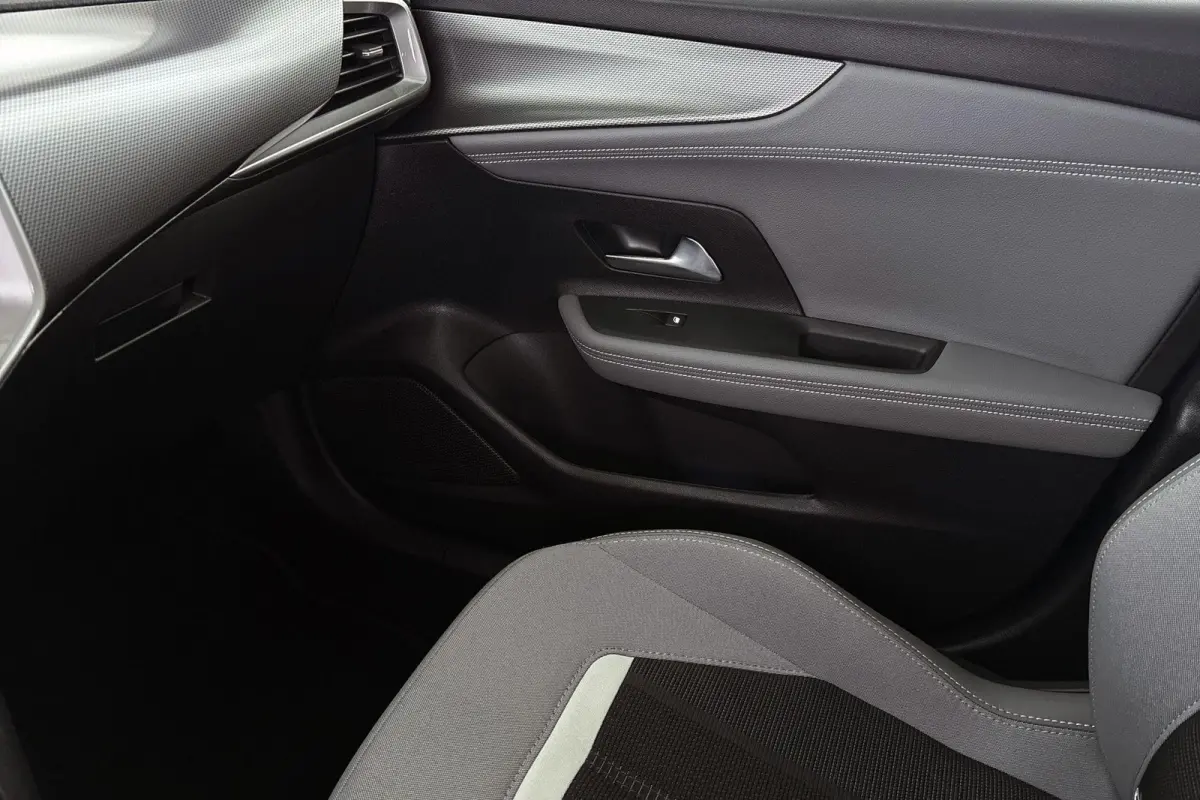 Elegance 50-kWh 11kw bl. Achteruitrijcamera Apple Carplay SOH 100%
