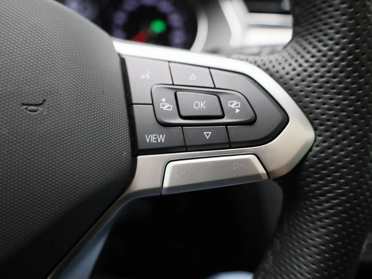 1.4 TSI DSG GTE Business | PANORAMADAK | TREKHAAK | STOELVERWARMING | LEDER | CLIMATE CONTROL | CAMERA | ADAPTIEF CRUISECONTROL |