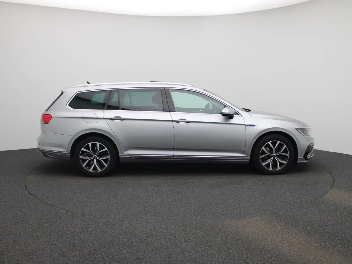 1.4 TSI DSG GTE Business | PANORAMADAK | TREKHAAK | STOELVERWARMING | LEDER | CLIMATE CONTROL | CAMERA | ADAPTIEF CRUISECONTROL |