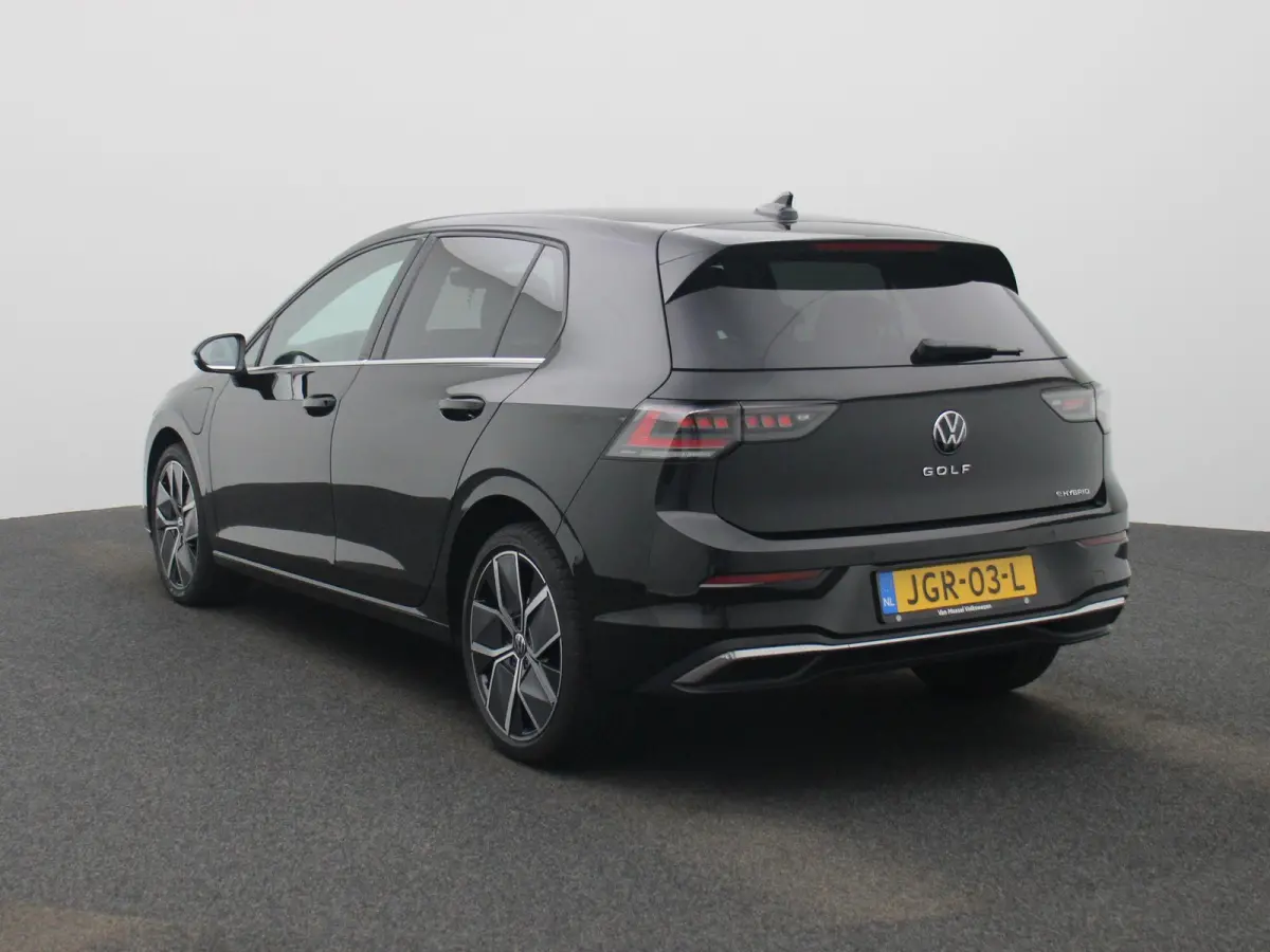 1.5 eHybrid Style Edition 204 PK| Origineel Nederlands | 1e Eigenaar | Navigatie | LED Matrix | Stoelverwarming | Stuurwielverwarming | Achteruitrijcamera