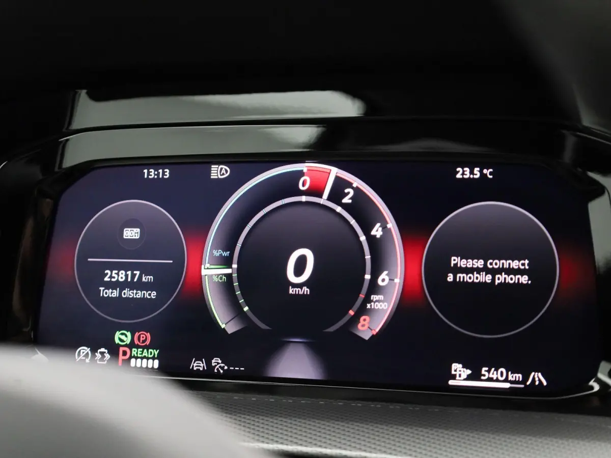 1.5 eHybrid Style Edition 204 PK| Origineel Nederlands | 1e Eigenaar | Navigatie | LED Matrix | Stoelverwarming | Stuurwielverwarming | Achteruitrijcamera