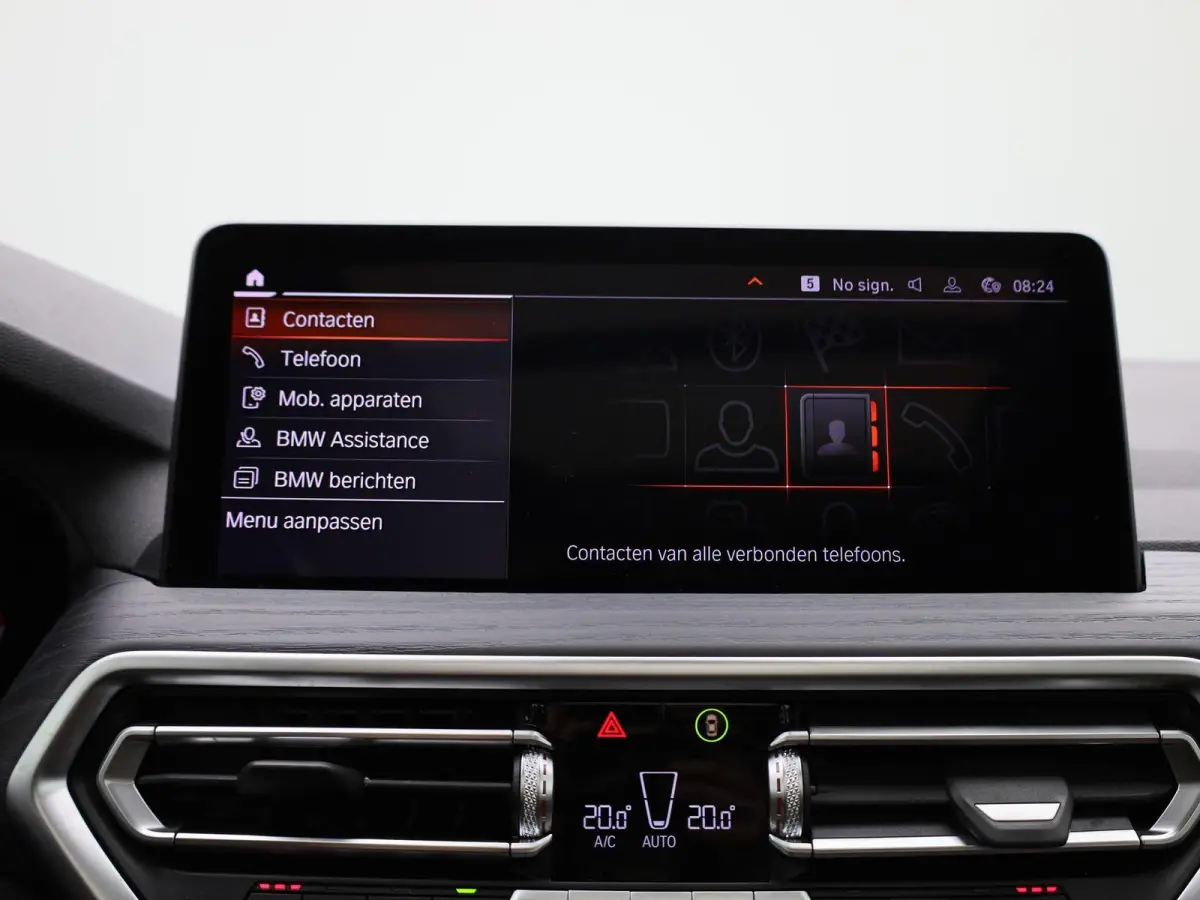xDrive20i High Executive | TREKHAAK | LEER | PANORAMADAK | 360 CAMERA | STOELVERWARMING | NAVIGATIE