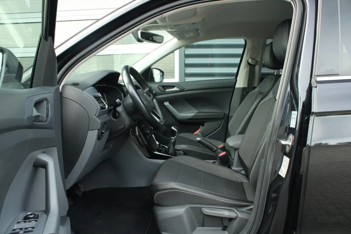 1.0 TSI 115pk Style Hand-6 | Trekhaak | Allseason Banden | Dodehoek Sensor