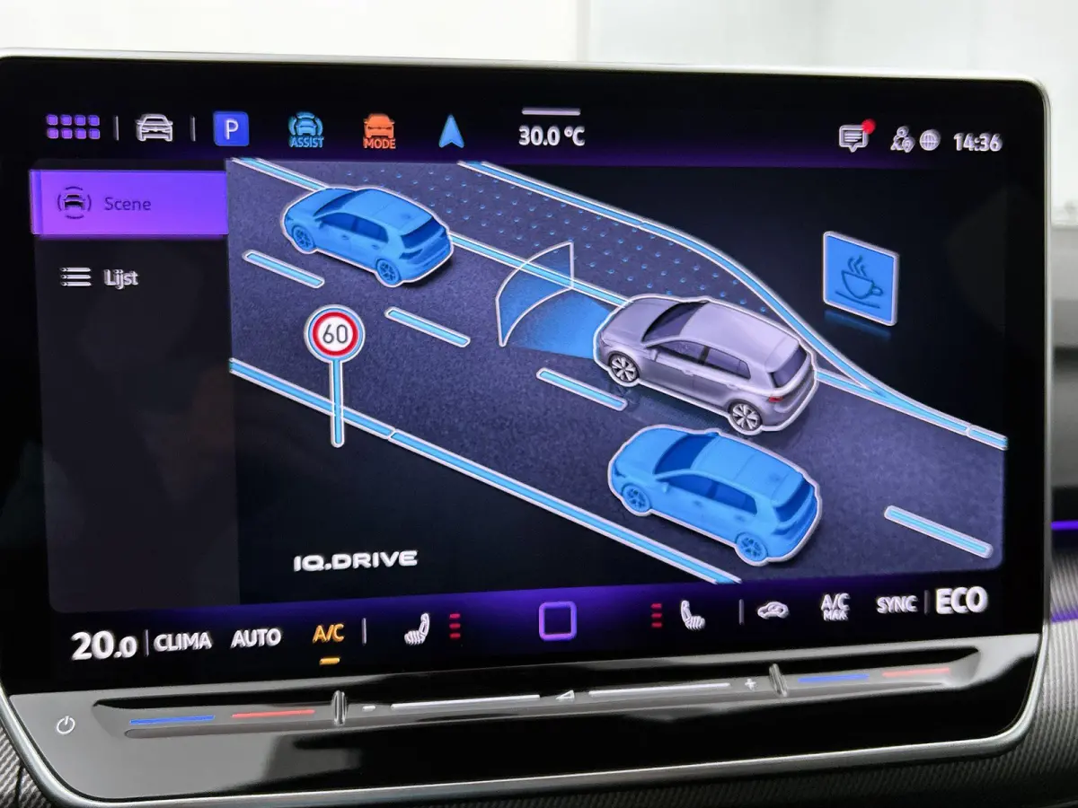 1.5 eHybrid GTE 272 PK| Origineel Nederlands | 1e Eigenaar | Navigatie | Achteruitrijcamera | Stoelverwarming | Stuurwielverwarming | Black Style