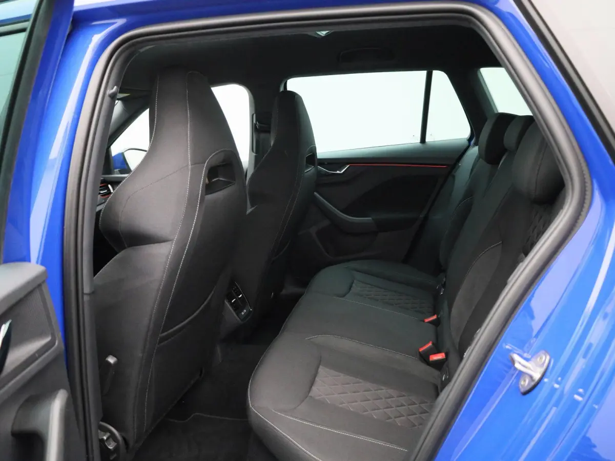 1.0 TSI Sport Business | CLIMATE CONTROL | CRUISE CONTROL | PARKEERSENSOREN | LMV |