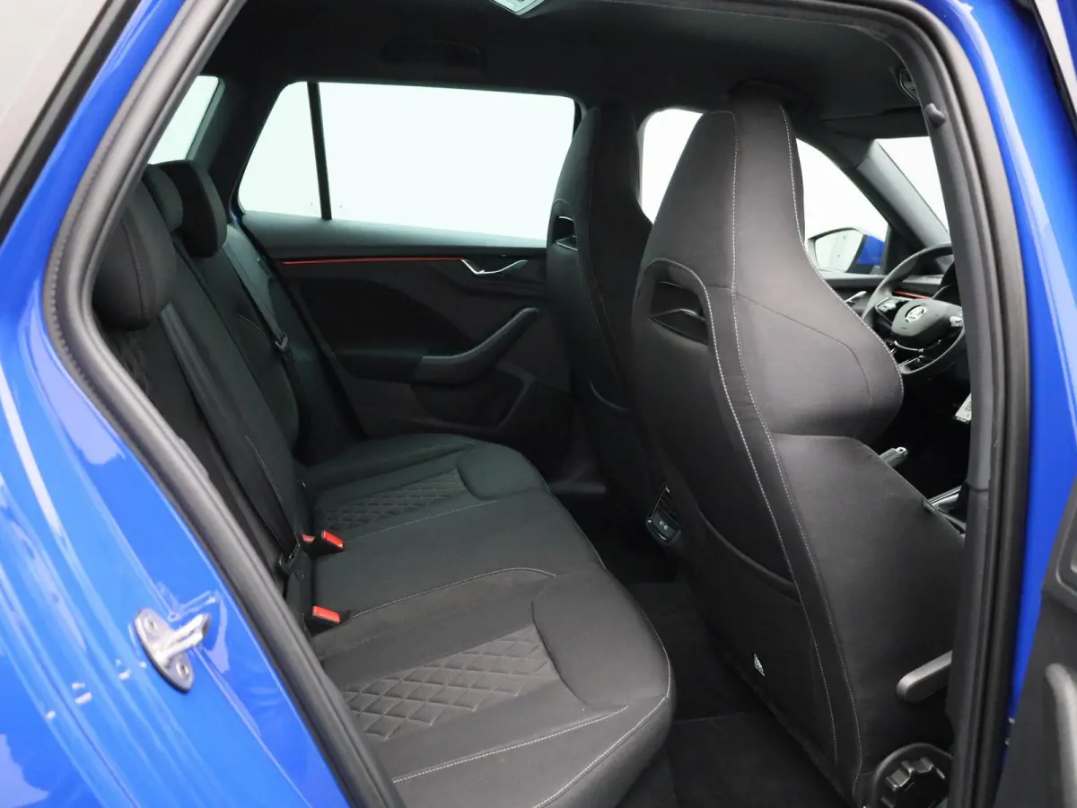 1.0 TSI Sport Business | CLIMATE CONTROL | CRUISE CONTROL | PARKEERSENSOREN | LMV |