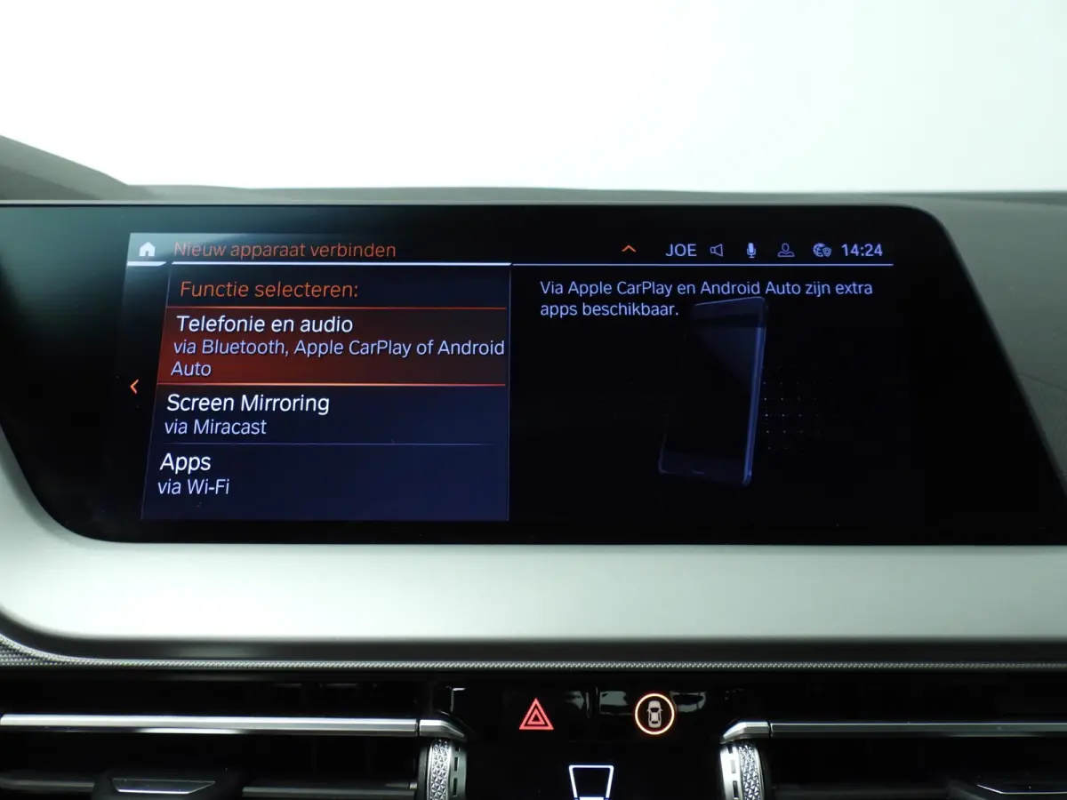 220i | LED | Navigatie | Sportstoelen | Clima | PDC | DAB | Alu 17 inch