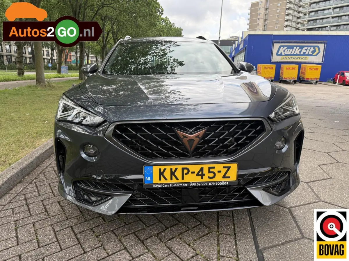 1.4 TSI e-Hybrid Essential