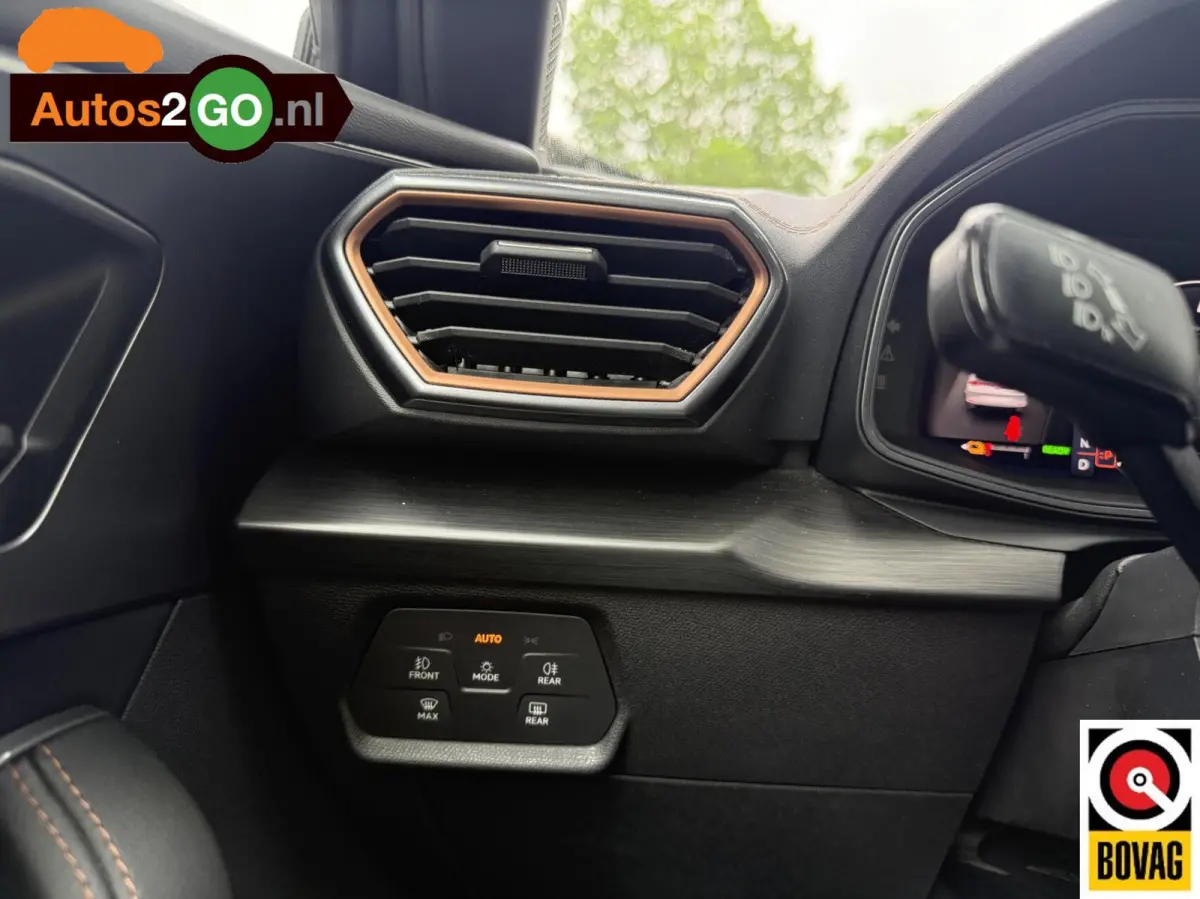 1.4 TSI e-Hybrid Essential