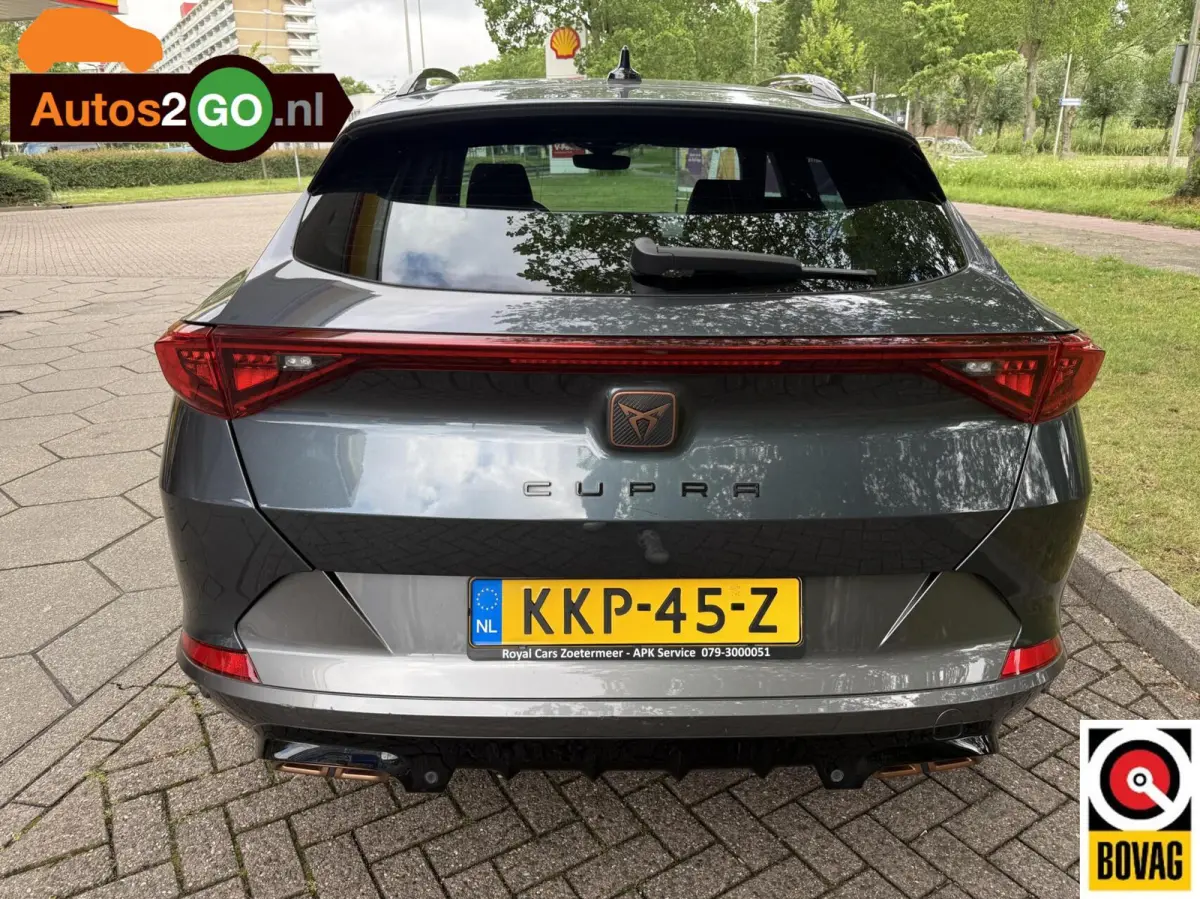 1.4 TSI e-Hybrid Essential