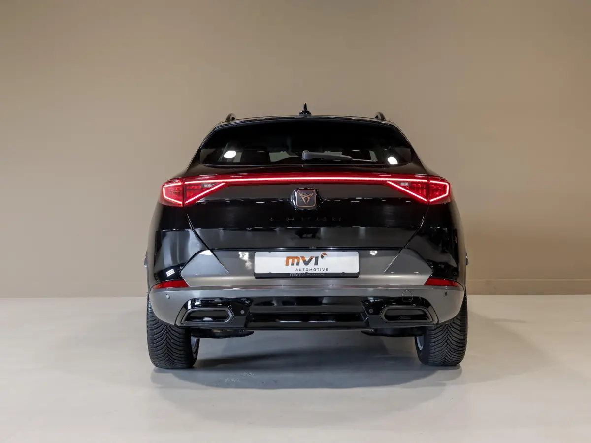 1.5 TSI Business Edition / 150pk / Achteruitrij camera / Stoel en stuur verwarming /