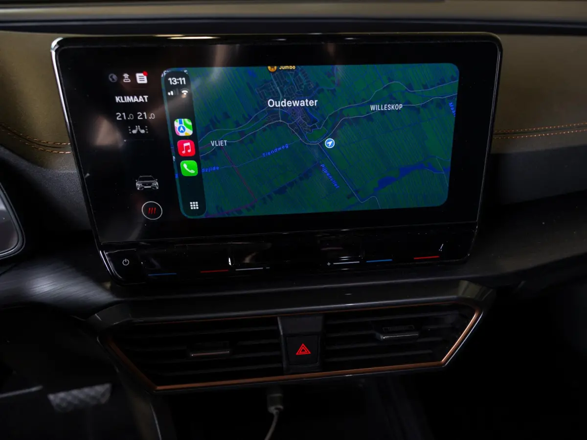 1.5 TSI Business Edition / 150pk / Achteruitrij camera / Stoel en stuur verwarming /