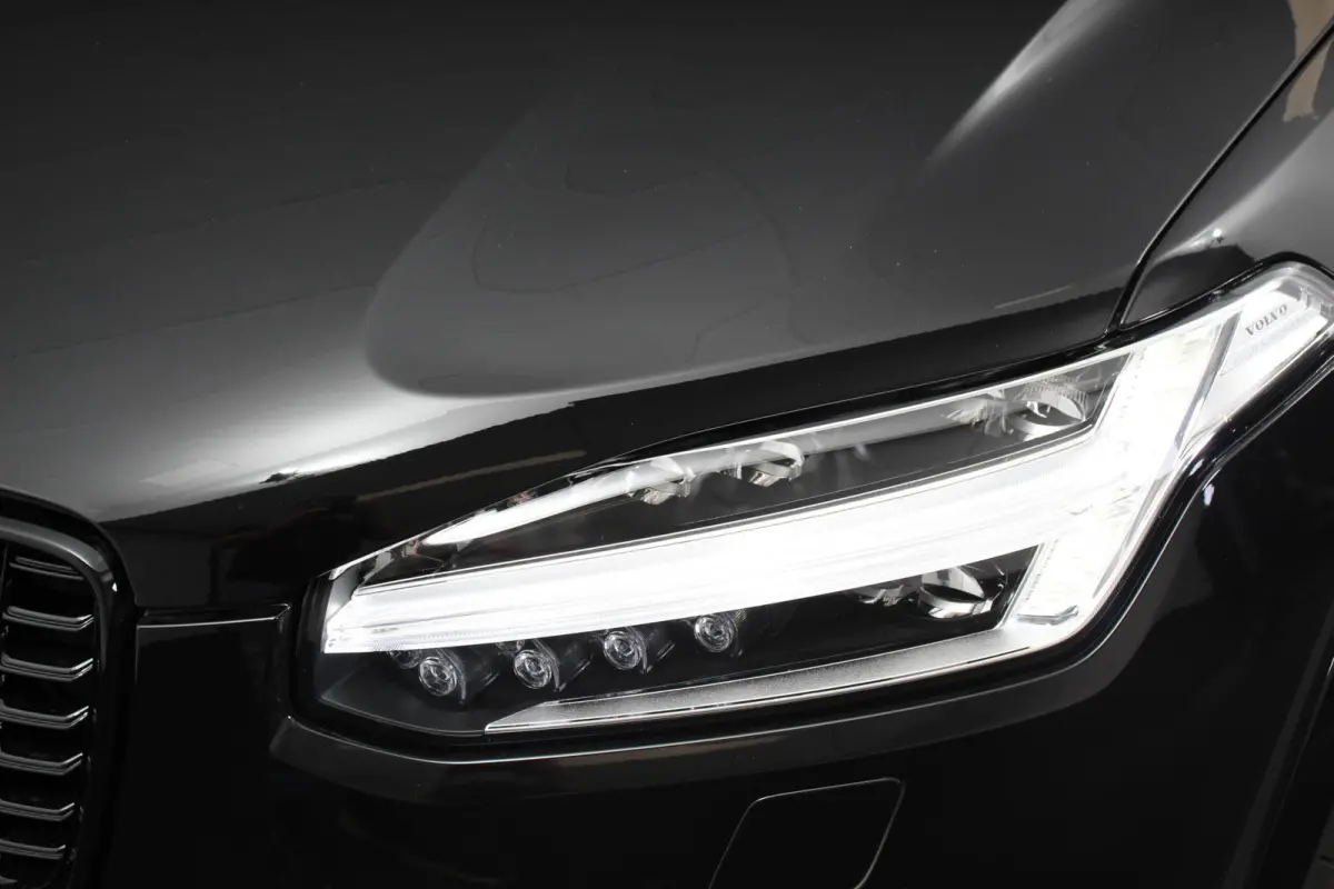 2.0 T8 455pk Recharge AWD Ultimate Dark Leder Panorama-schuifdak Navigatie Harman Kardon Electrisch bedienbare achterklep Camera Cruise control Apple Carplay/ Android Auto