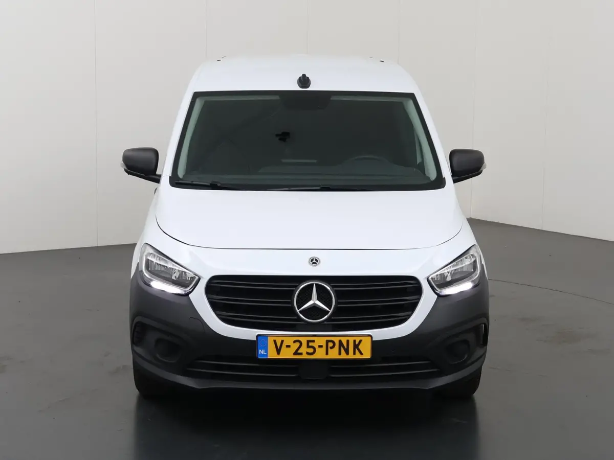 108 CDI | 75PK | L1 | Pro | Navigatie | Cruise Control | Betimmering | Apple Carplay/Android Auto | Certified