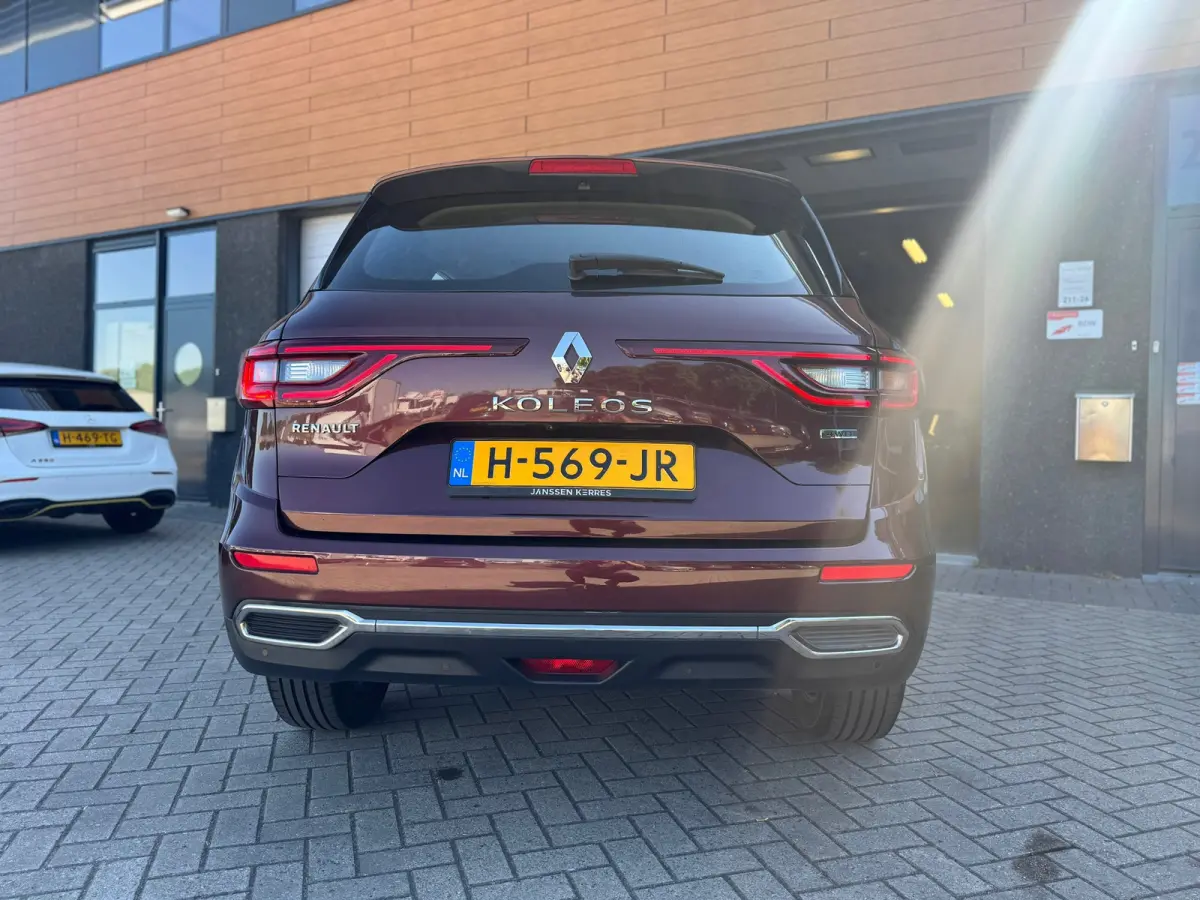 4WD Automaat Bom Vol Nette Auto