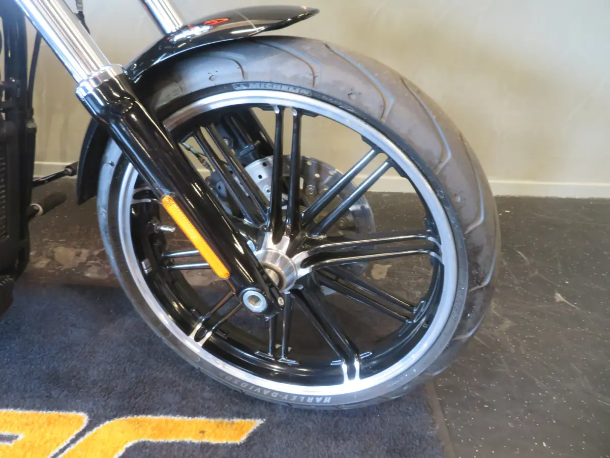 FXSB SOFTAIL 114 J & H